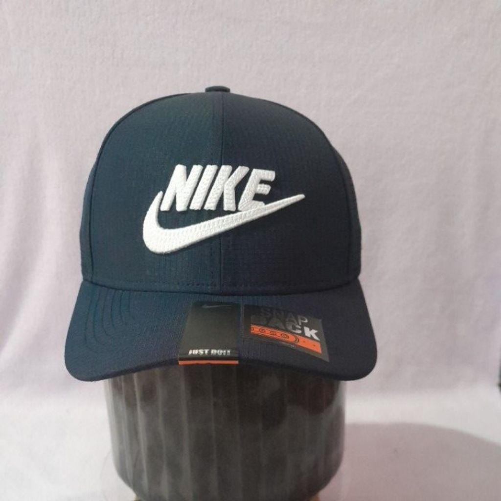 topi brand second ( NIKE )