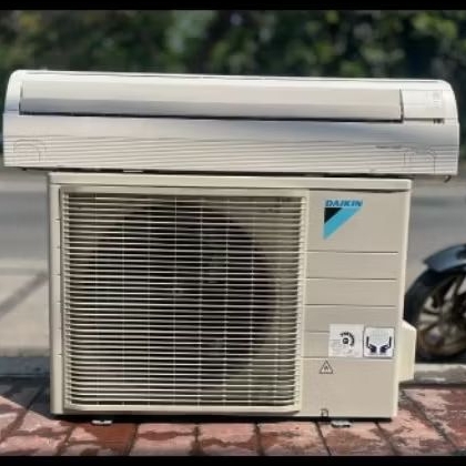 AC DAIKIN SECOND 2PK GRESS FULL ORIGINAL