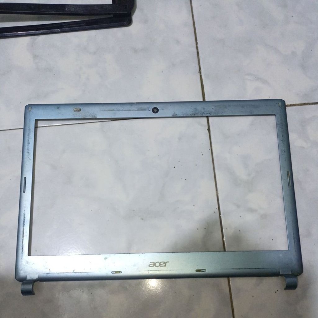 frame lcd acer v5 471 431