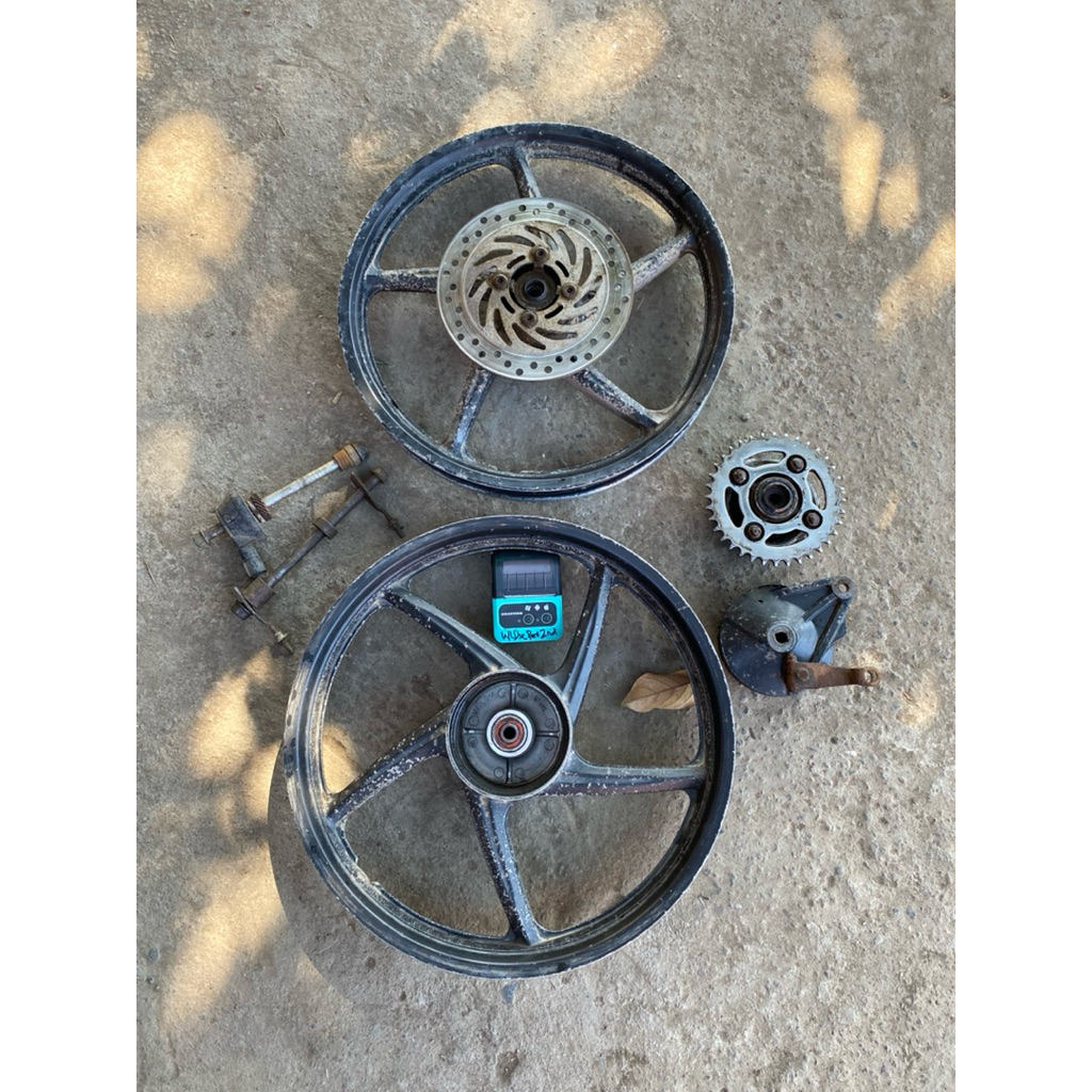 Velg set Honda Revo Absolute 110 Original
