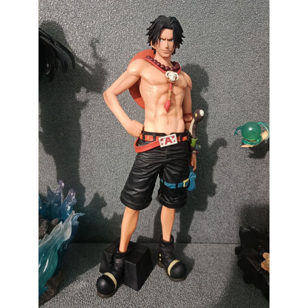 Action Figure Ace Grandista One Piece