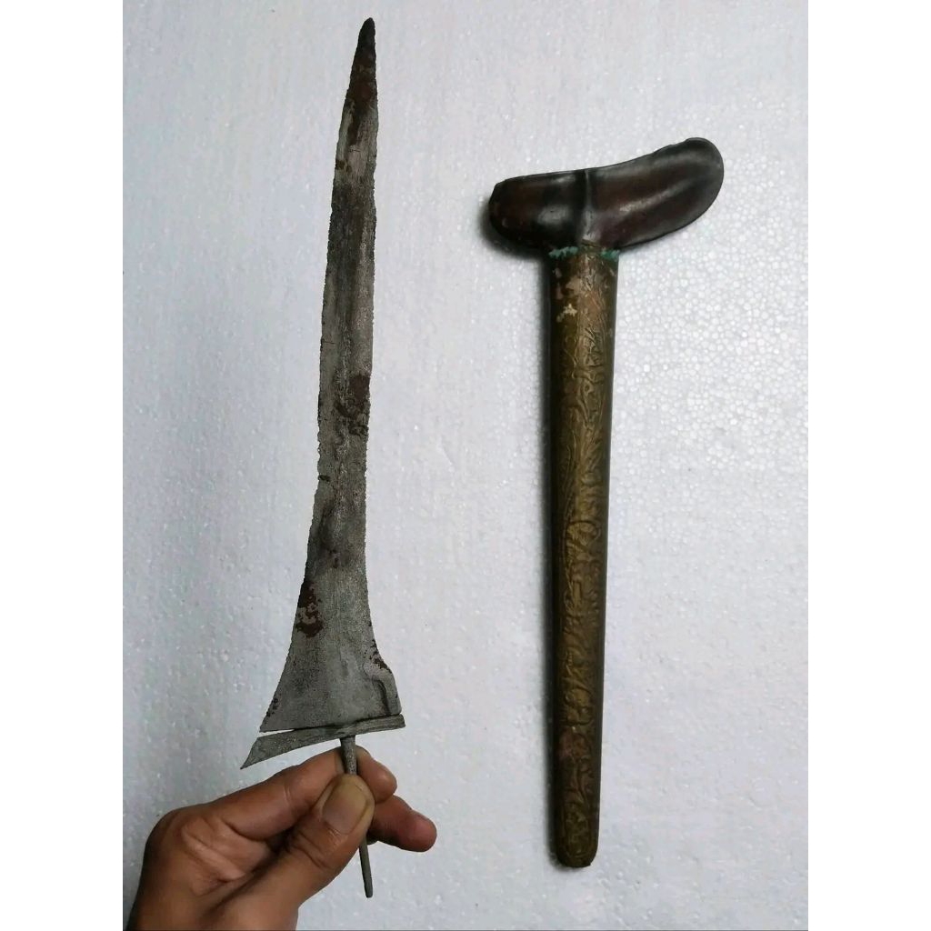 pusaka keris bethok brojol