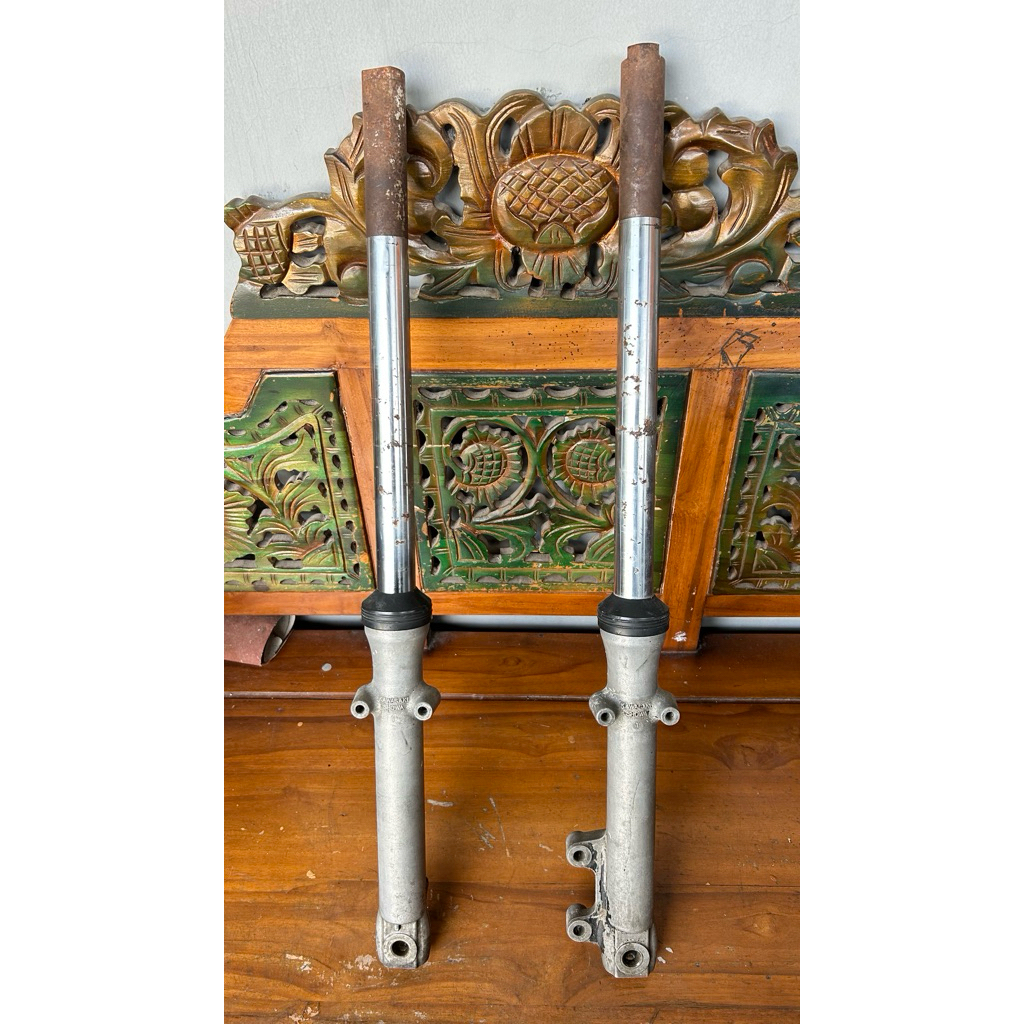 shock depan kawasaki binter merzy original showa (as atas sambungan)