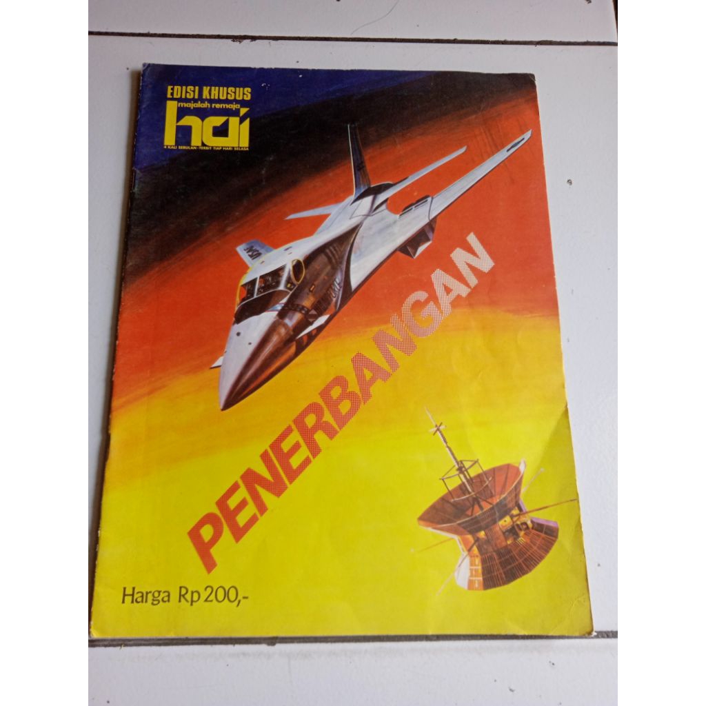 EDISI KHUSUS Majalah remaja hai tahun 1975 PENERBANGAN original