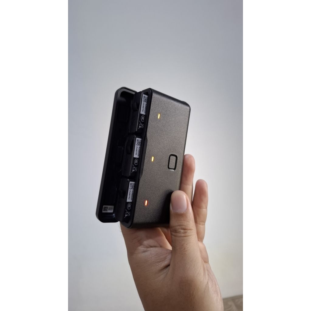 DJI Osmo Action 4 Adventure Combo