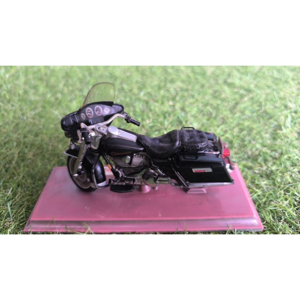 Maisto Harley Davidson Electra Glide 1999