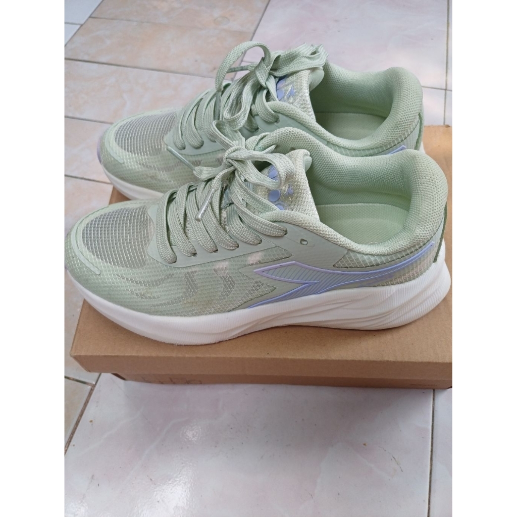 Diadora Running Manuela Women's - Light Green