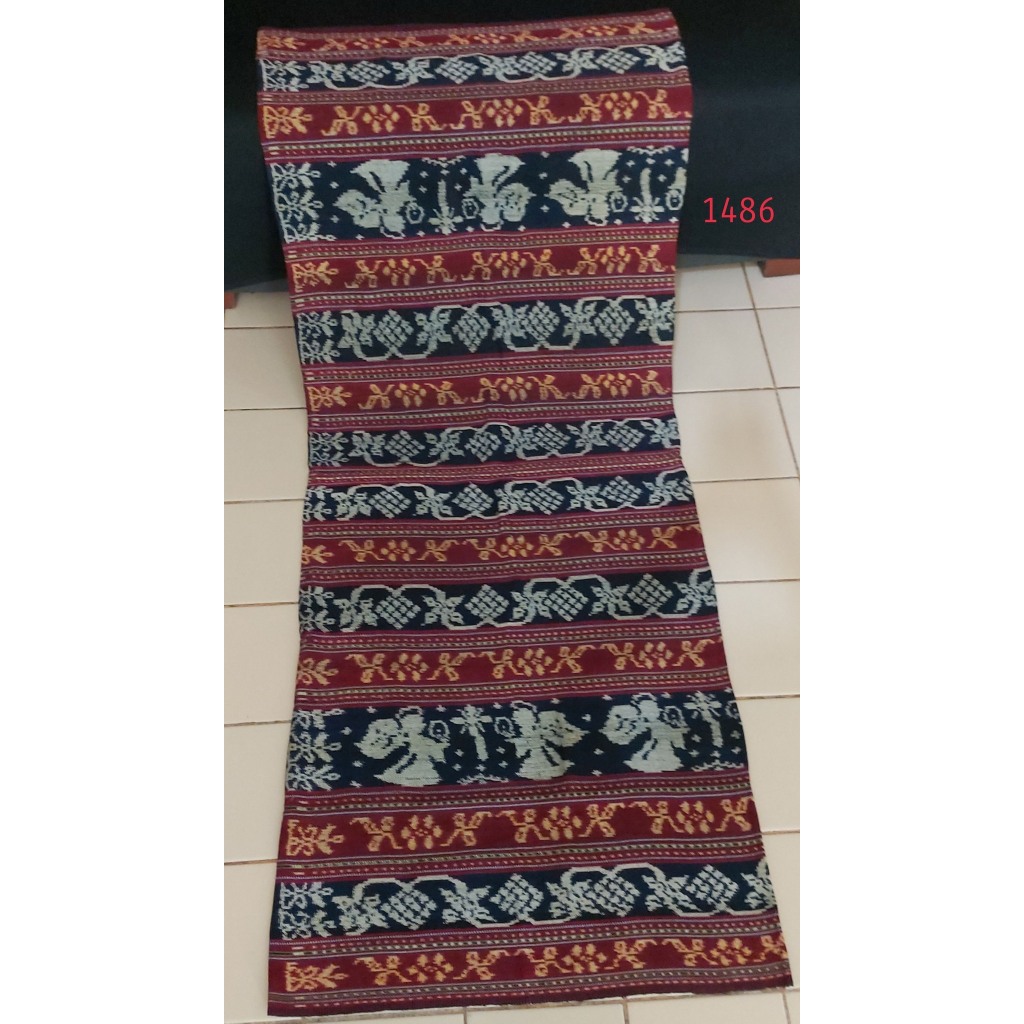 SA 0840 dst Sarung tenun Maumere, Flores, NTT