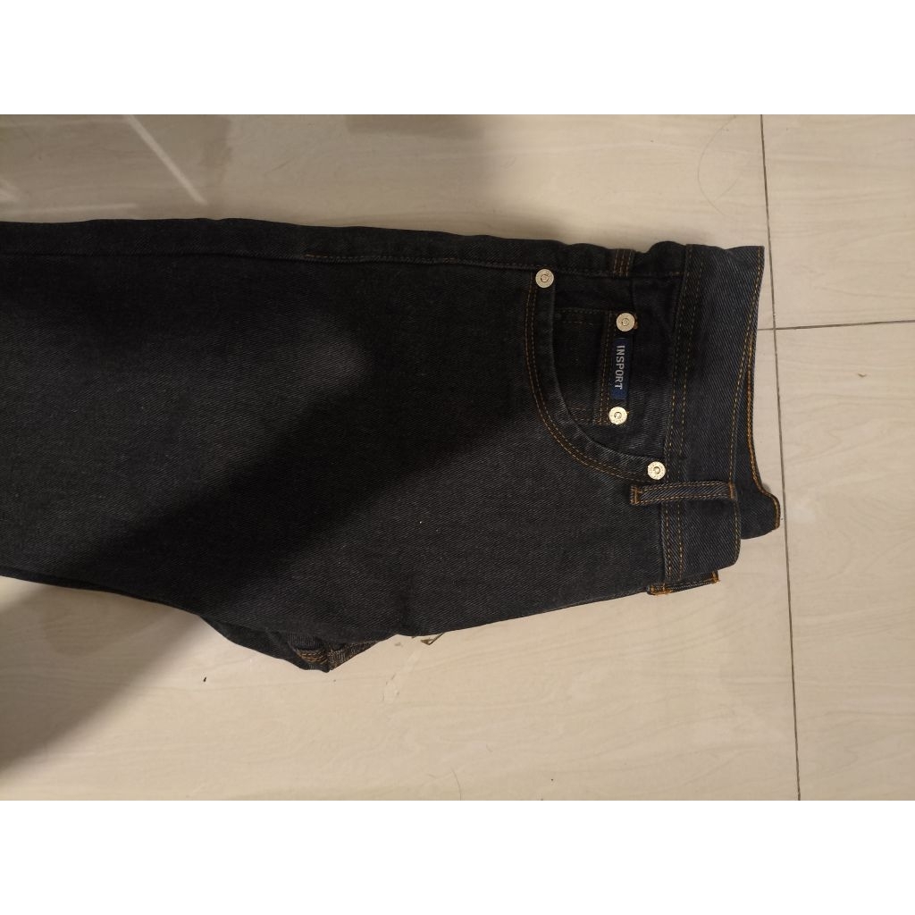 Celana jeans insport Size 31