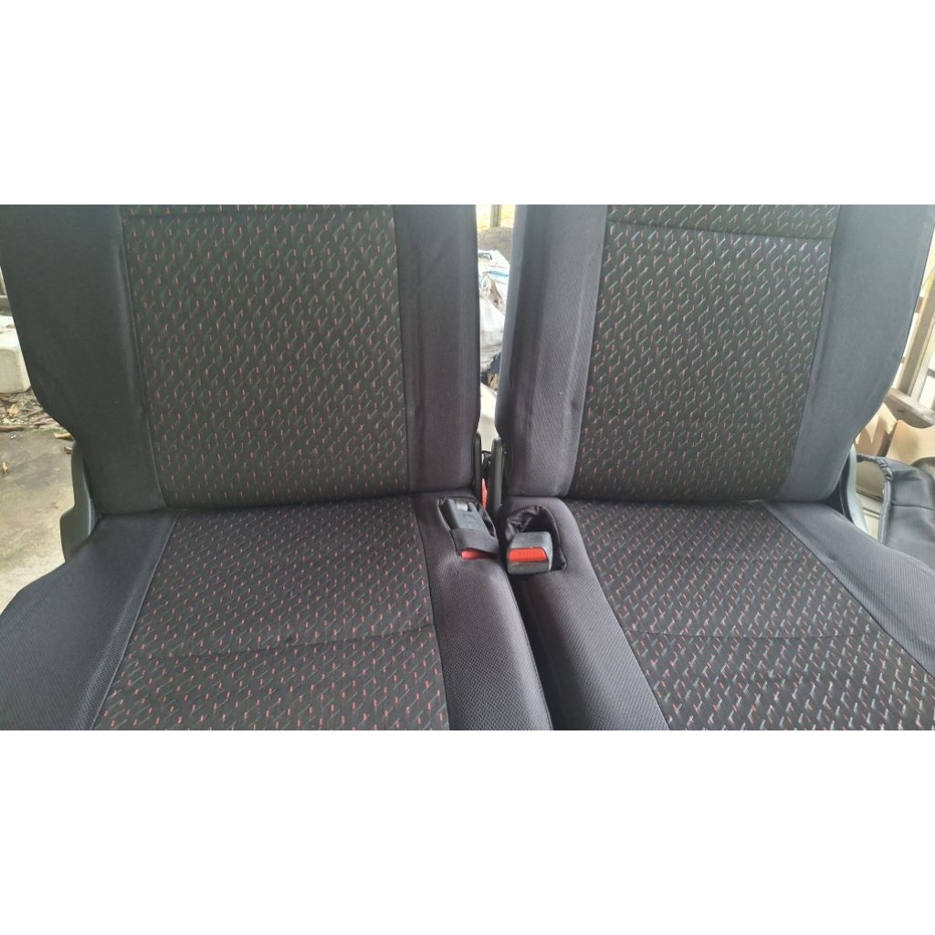 jok belakang avanza veloz