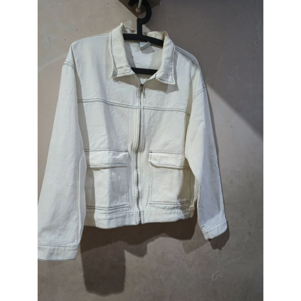 Jaket denim ziper putih Lab studio