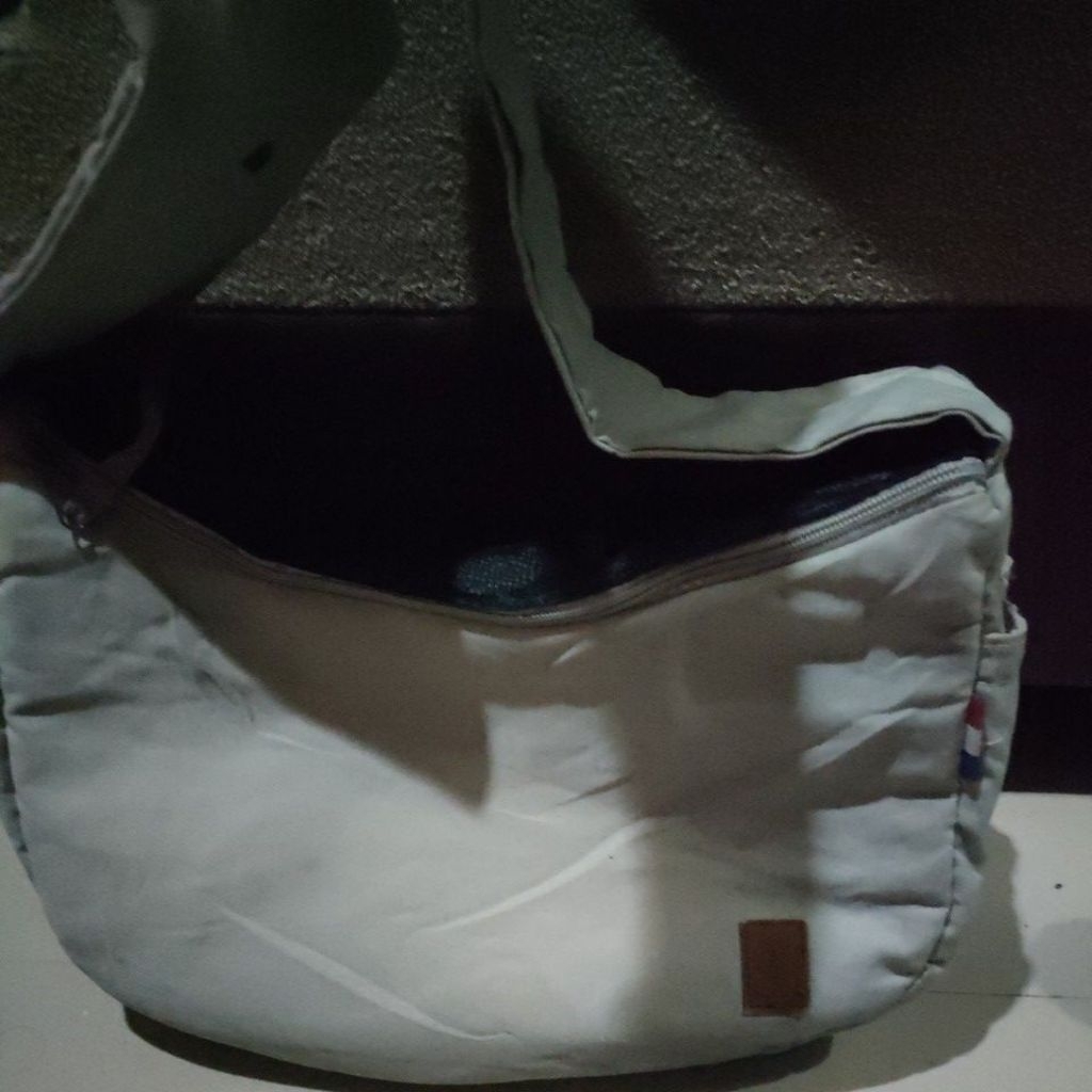 Tas preloved nilon tebal talpannnn