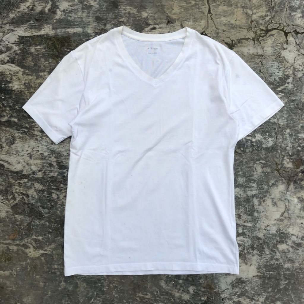 kaos airism UNIQLO