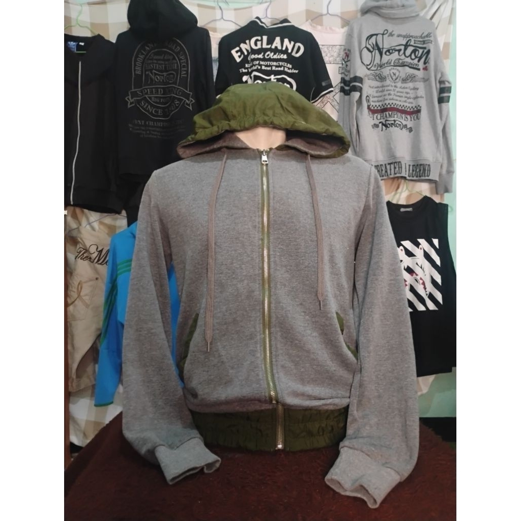 Hoodie Zipper Moncler Very good condition
