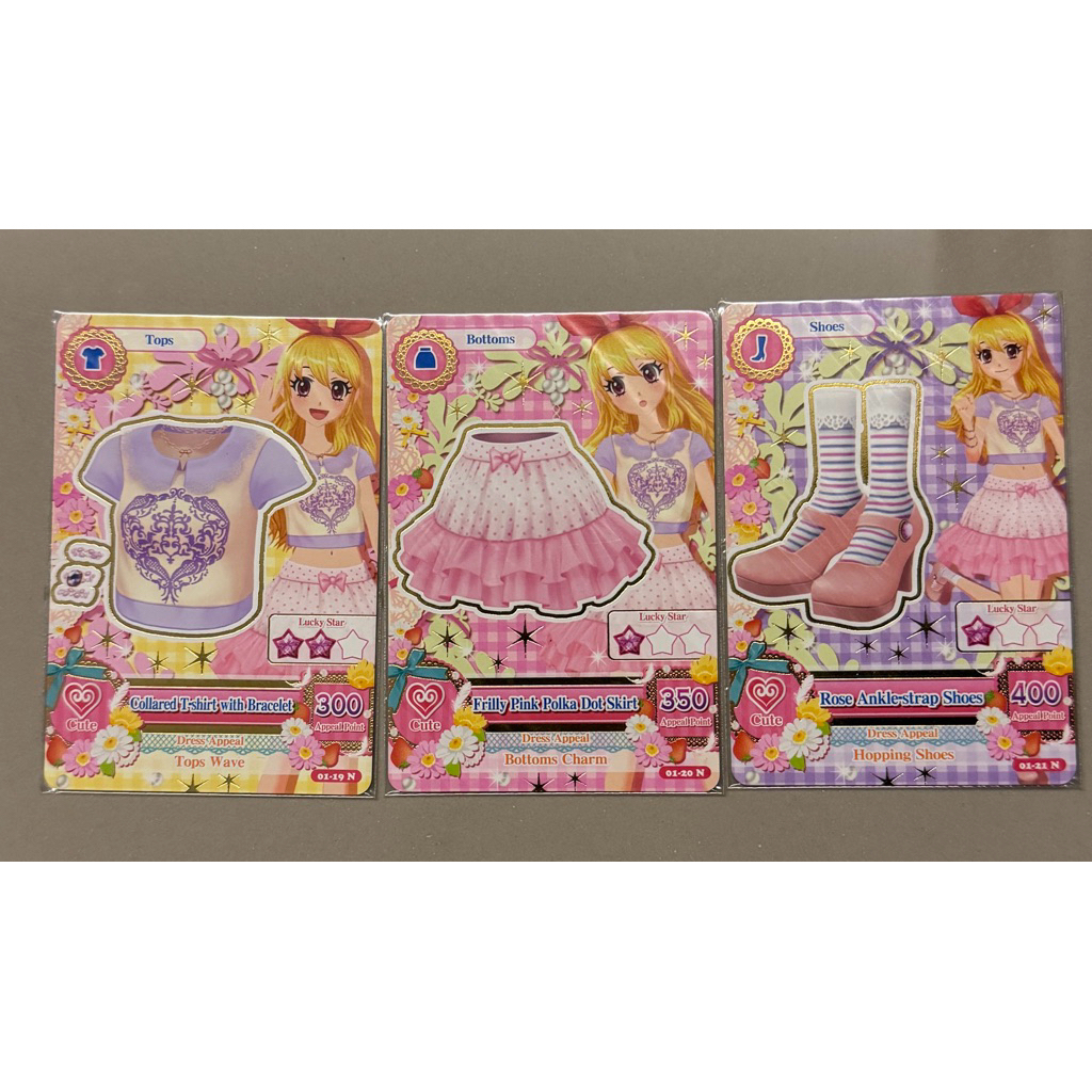 Kartu Aikatsu Ichigo Hoshimiya Normal Card Season 1 Versi 1 Collared T-Shirt with Bracelet Frilly Pi