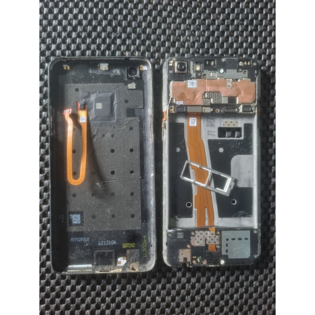Mesin + Part Oppo F5 segel