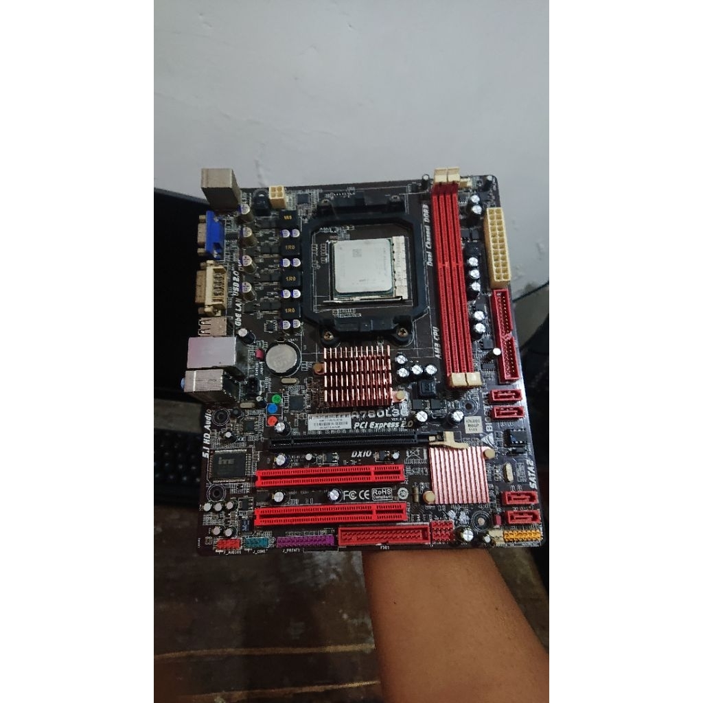 MOBO AM3 + Phenom X4 965 + Fan