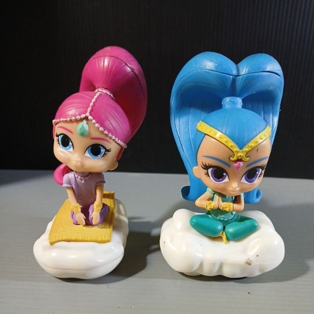 (preloved) figur karakter Shimmer and Shine dari McDonald's aladin