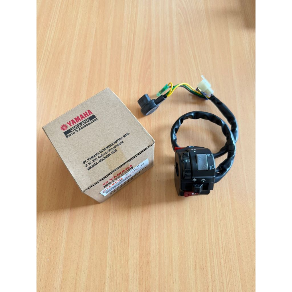 Holder kiri vixion old ori baru
