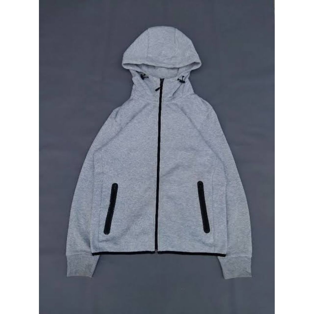 Uniqlo tech
