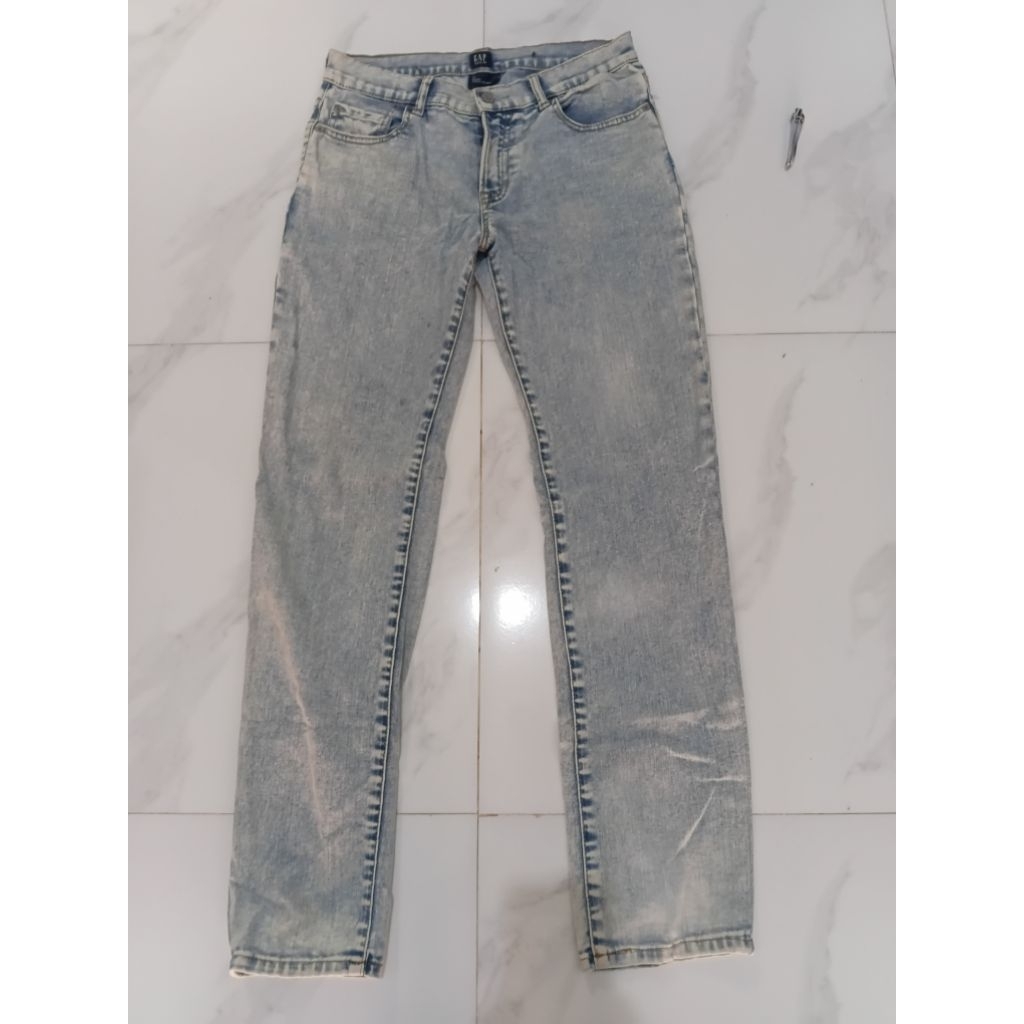 celana jeans GAP