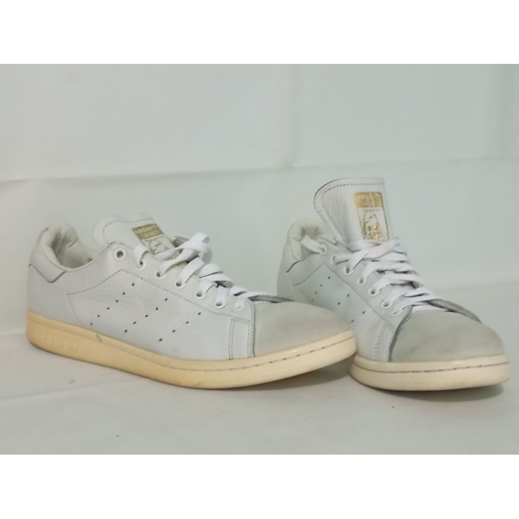 Sepatu ADIDAS STAN SMITH size 45