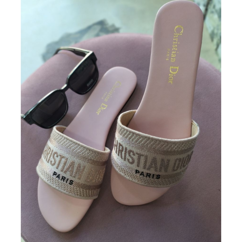 Sandal flat Cristian Dior