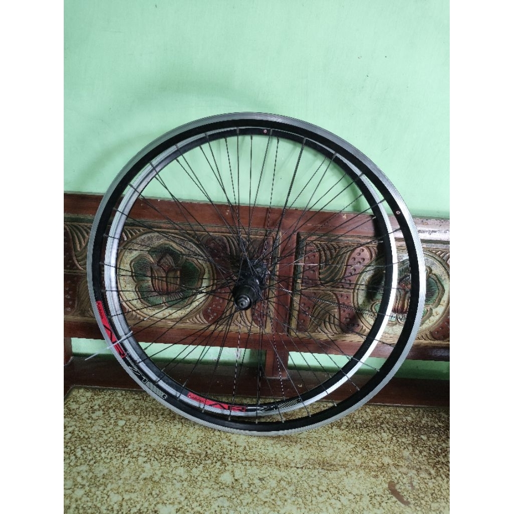 wheelset Polygon stratos S2