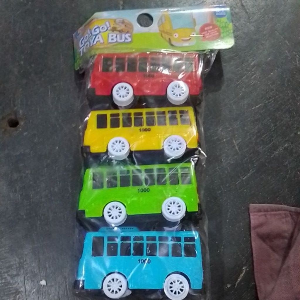 Mainan Mobil Bus Tayo LT 55 - Set 4 Mobil Kecil, Plastik Tahan Lama, Desain Menarik