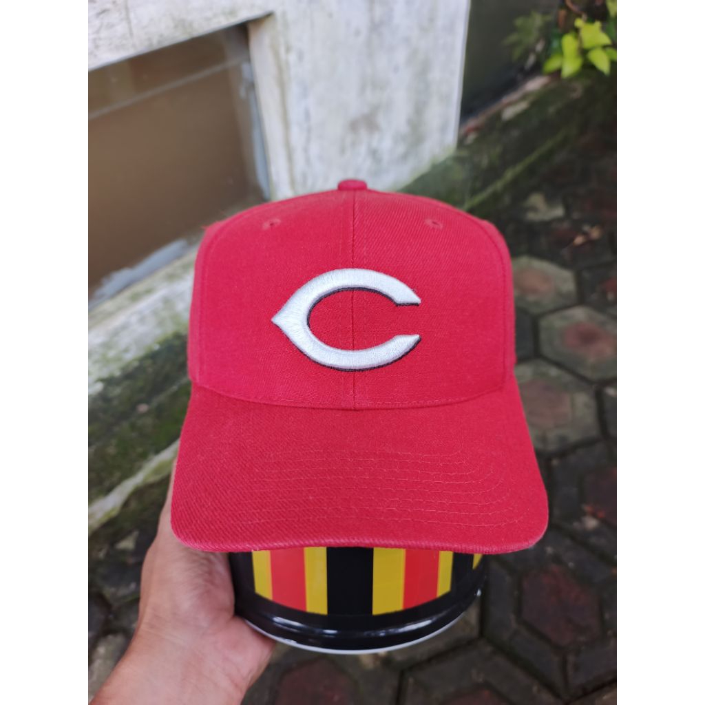 Topi Vintage CINCINNATI REDS MLB By SPORTS SPECIALTIES