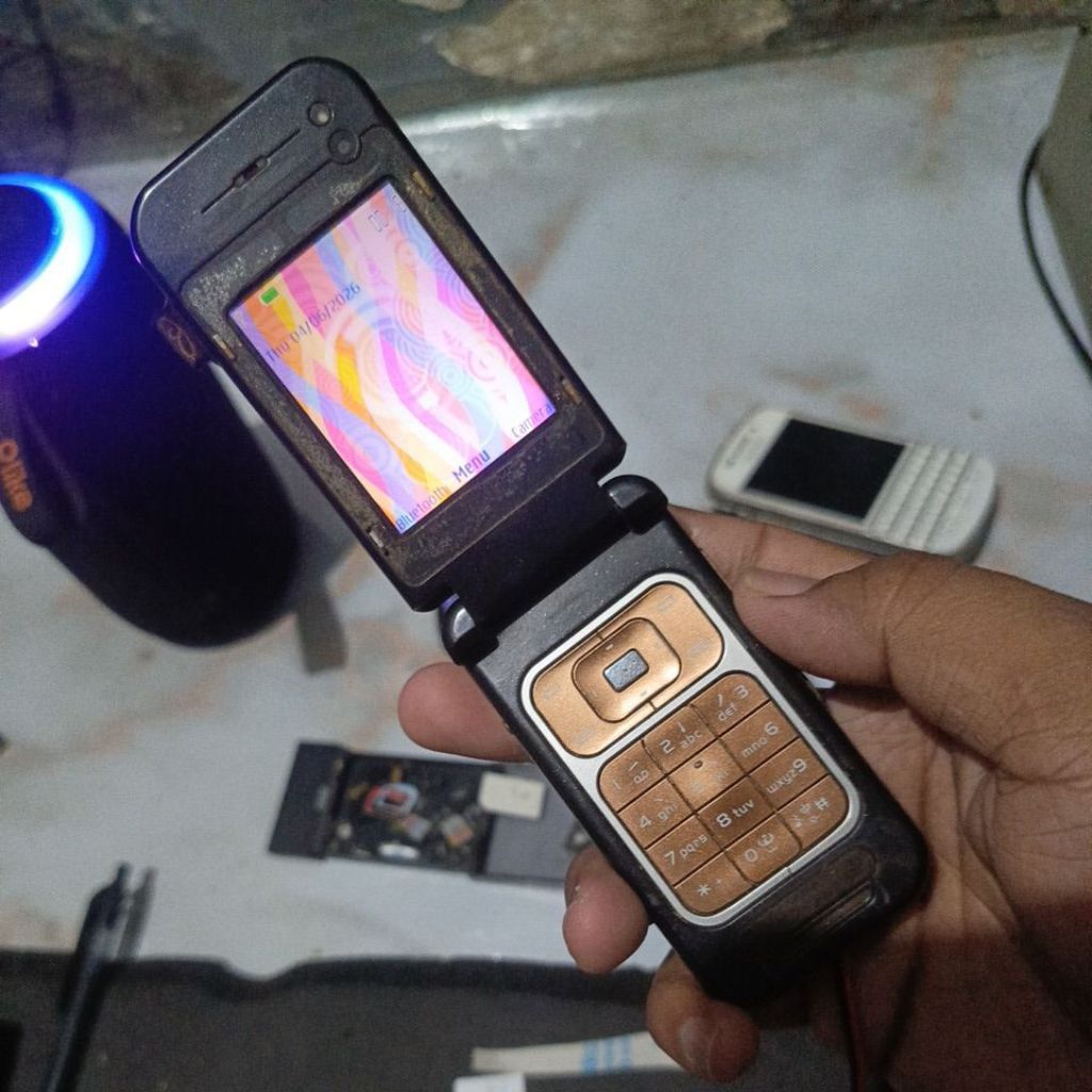 Nokia 7390