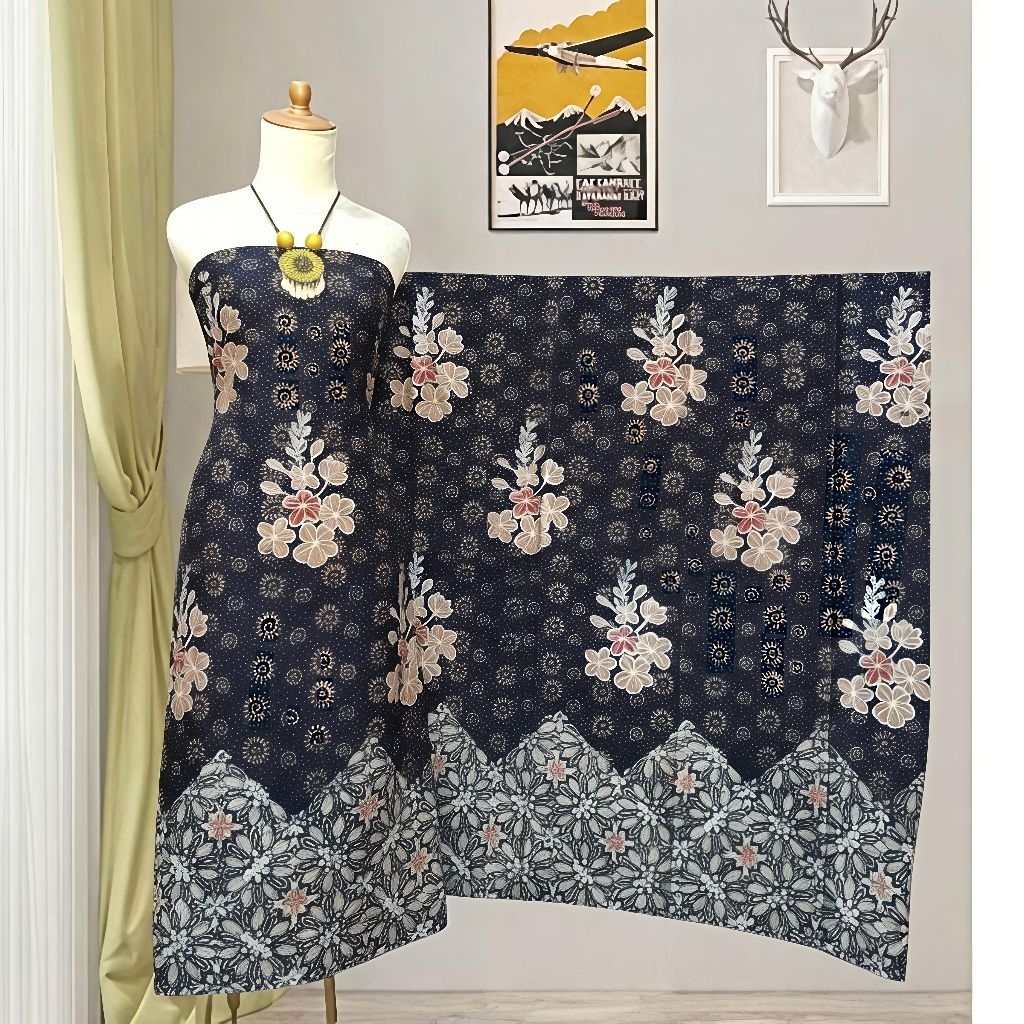 Kain Batik Batik Madura warna navy