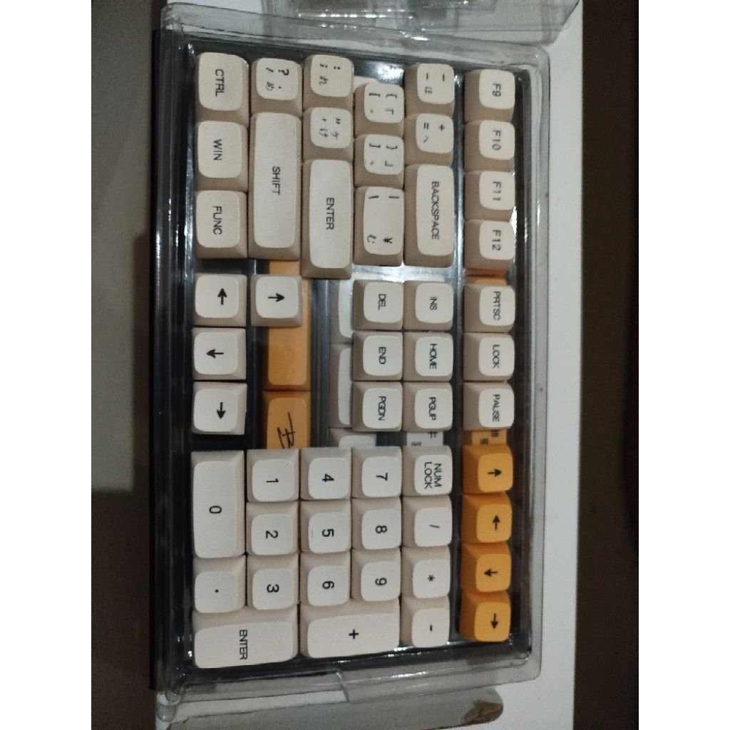 Honey Milk Keycaps XDA Profile