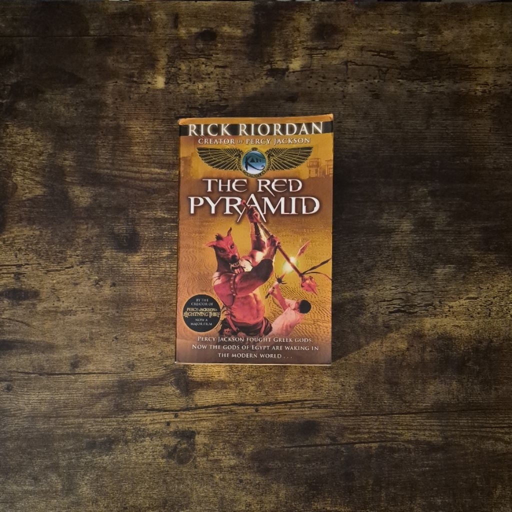 THE RED PYRAMID - RICK RIORDAN