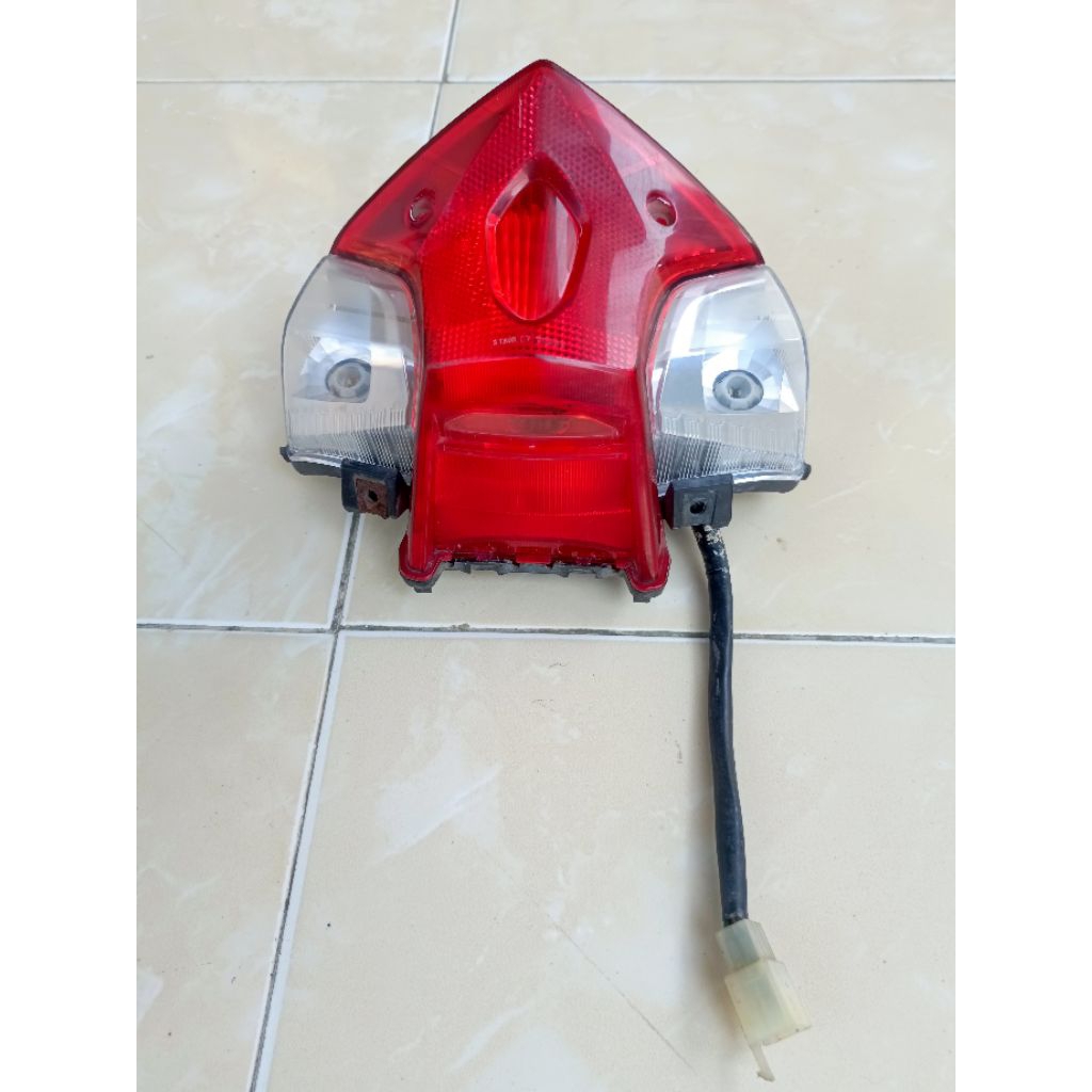 Lampu Belakang Stoplamp Yamaha Vega force porce Fi injeksi original