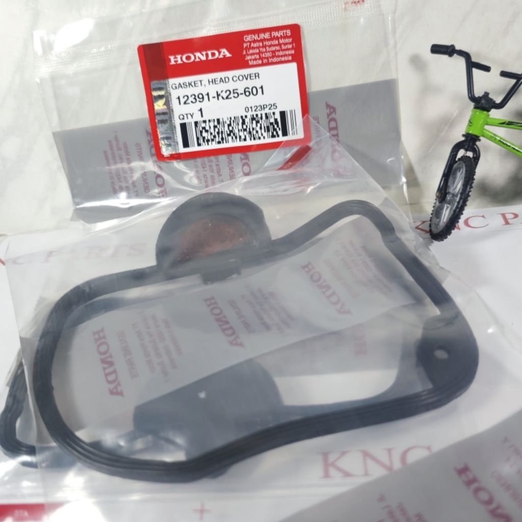 Gasket Head Cover Honda Beat eSP K25 BeAT eSP K81  Vario 110 eSP Scoopy K93 12391-K25-601