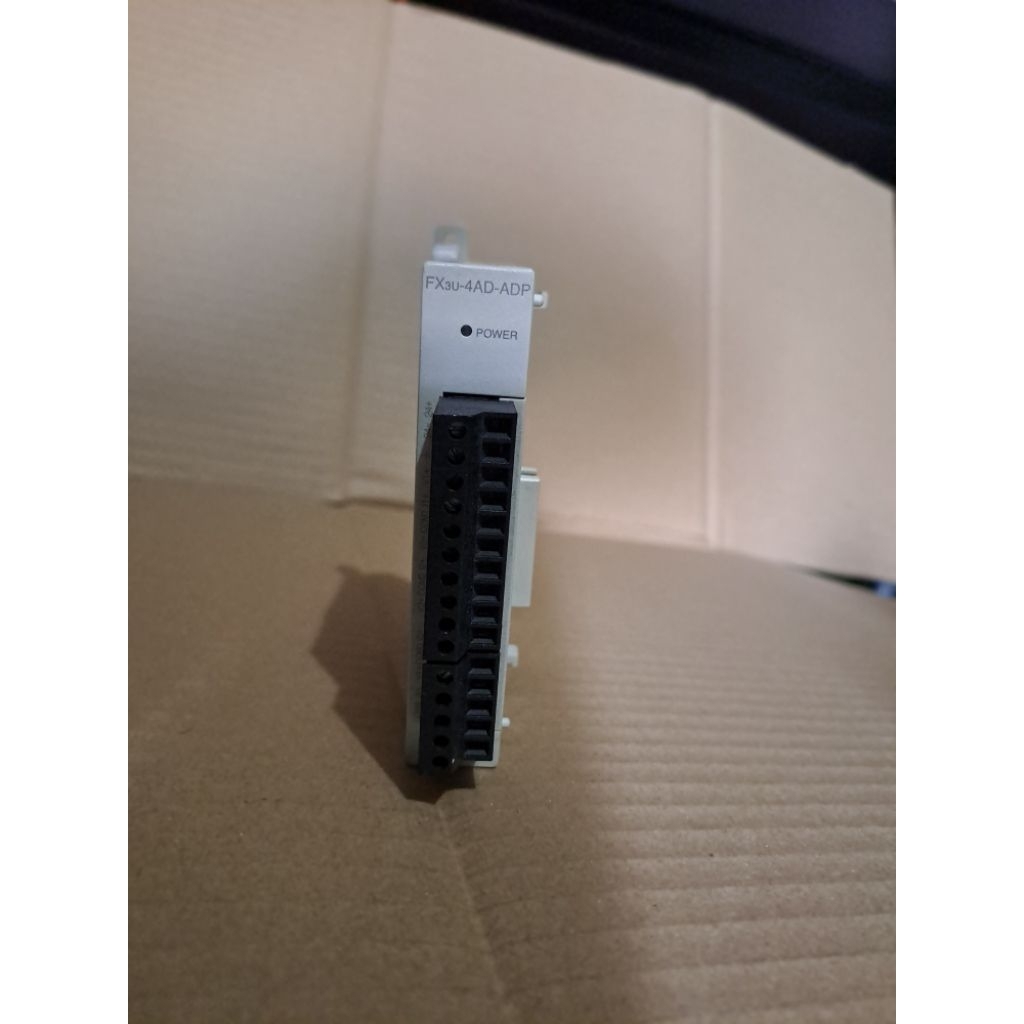 FX3U-4AD-ADP FX3U 4AD ADP FX3U4ADADP 4 Input PLC I/O Module