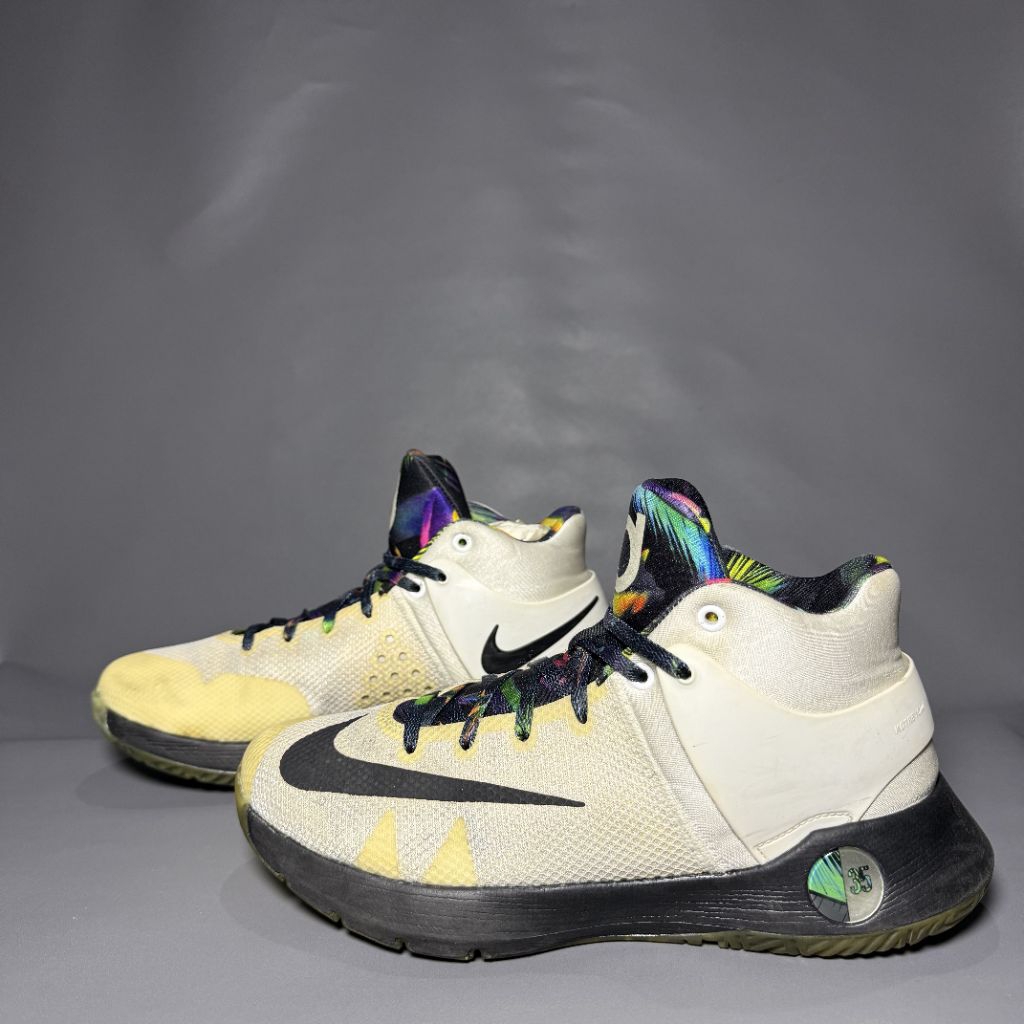 Sepatu basket second Nik kd trey 5 size 40 insol 25cm