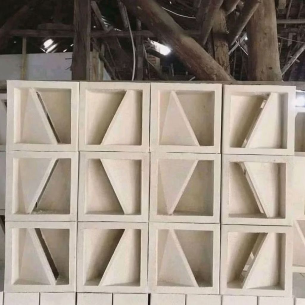 Roster beton, roster minimalis, loster modern, ornamen, roster motif daun