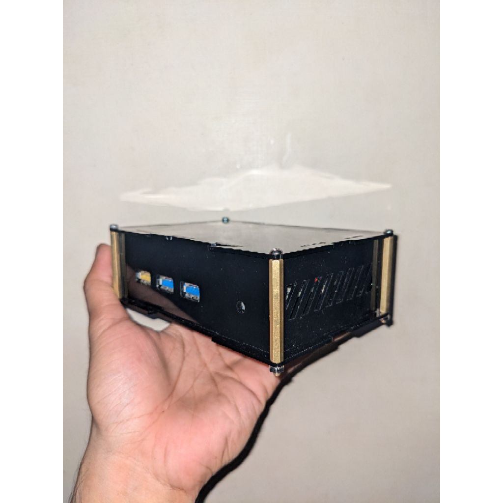 MINI PC ECS LIVA X2 Home Server