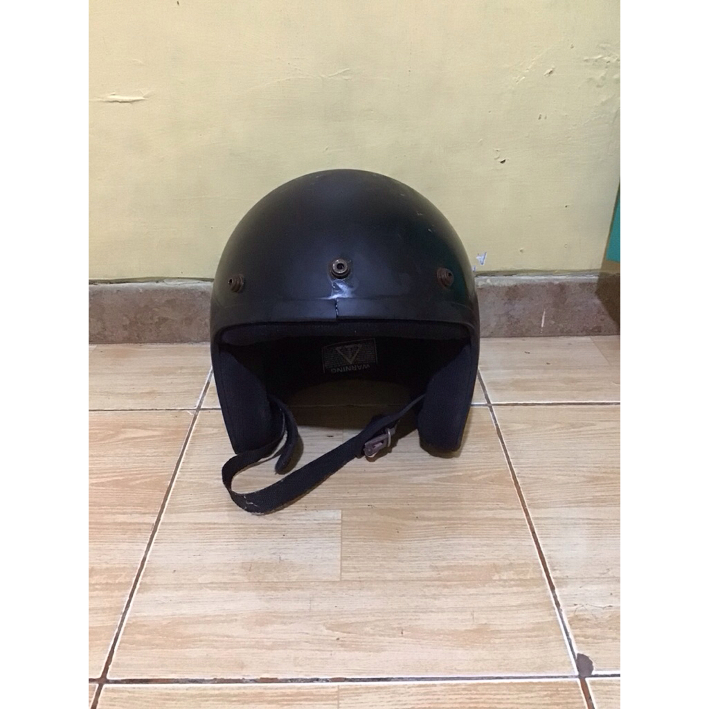 Preloved Helm Bogo Hitam