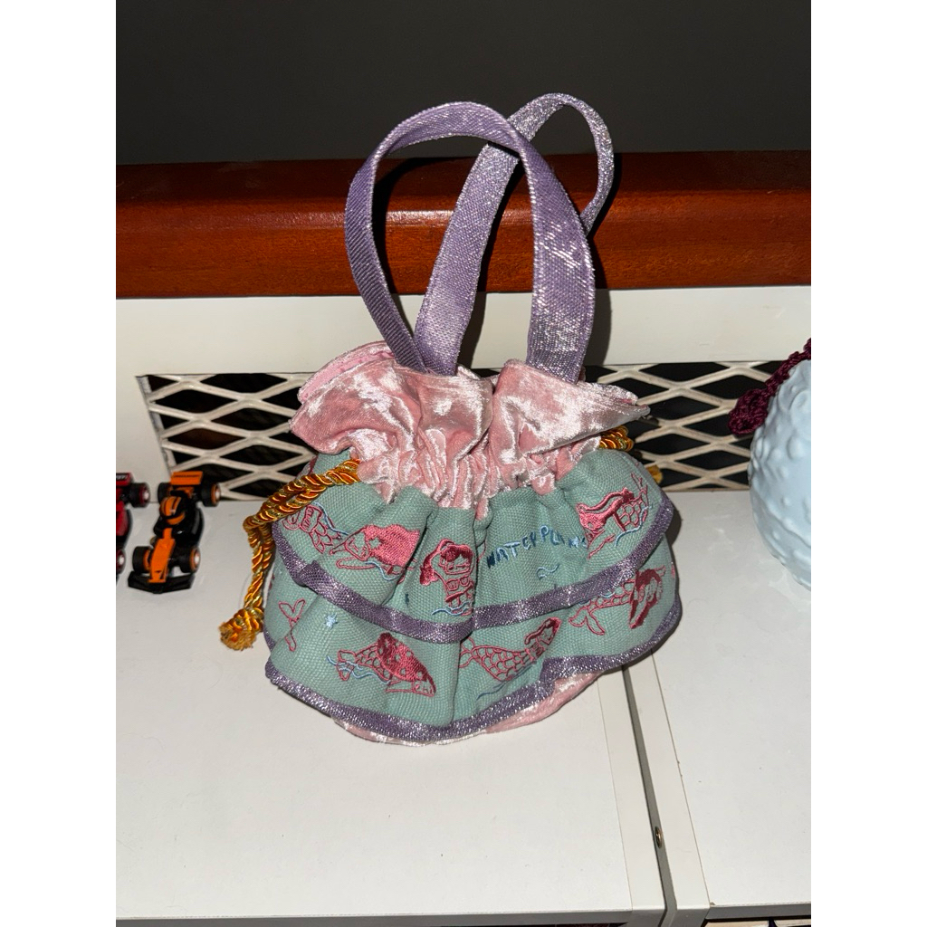 Preloved Tas Water Planet Sling Bag