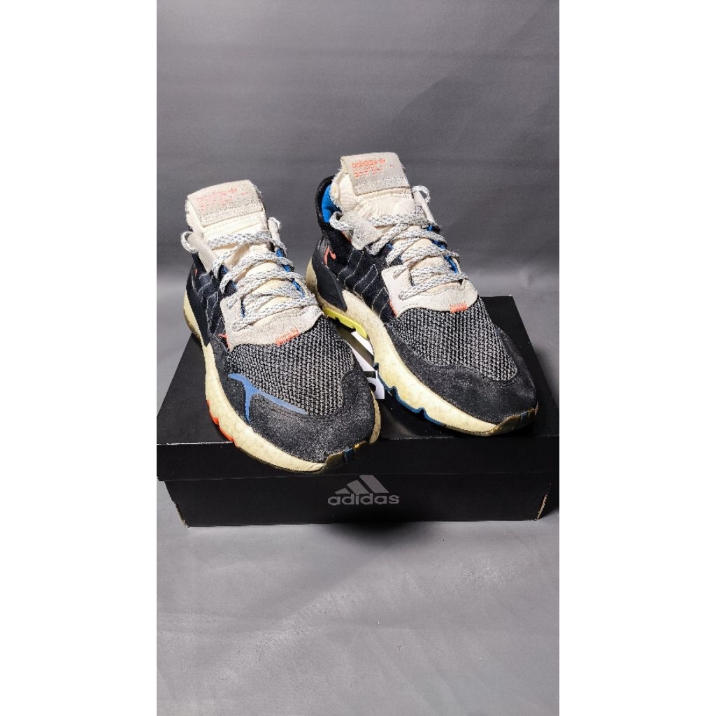 Sepatu casual sneakers Adidas Nite Jogger second bekas