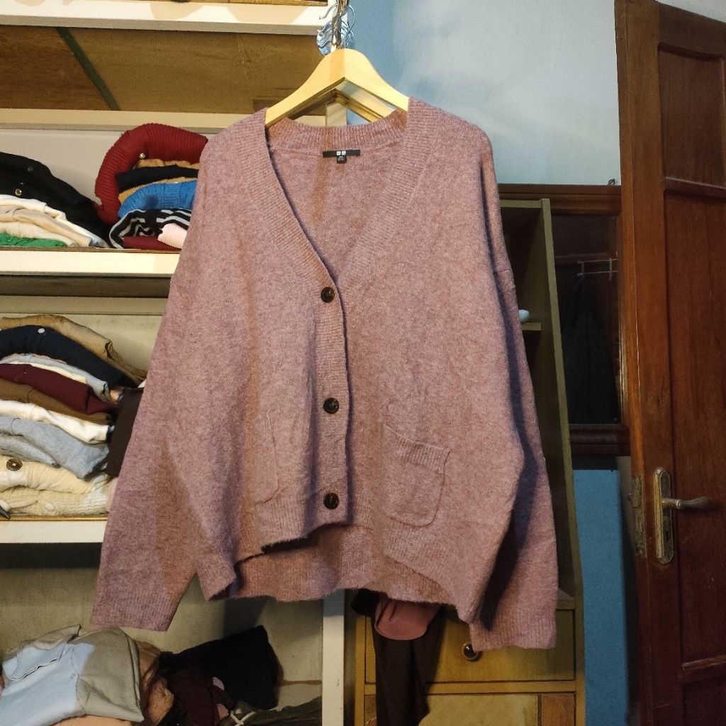 Cardigan Uniqlo Souffle Yarn Pocket