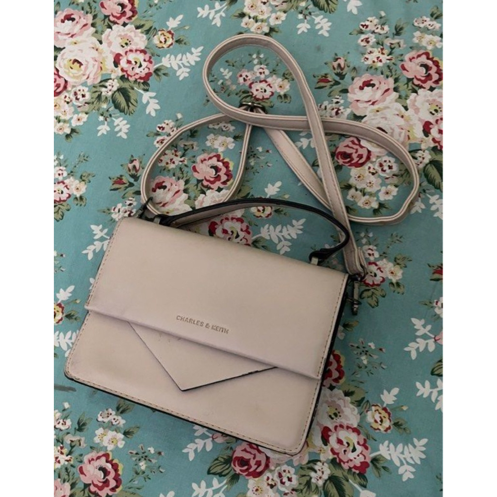 Preloved tas ck
