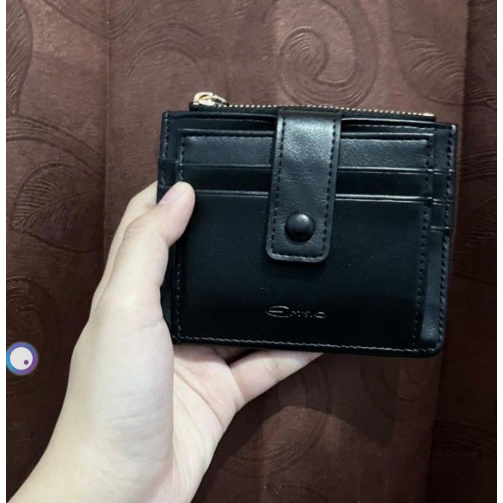 dompe card holder emsio hitam