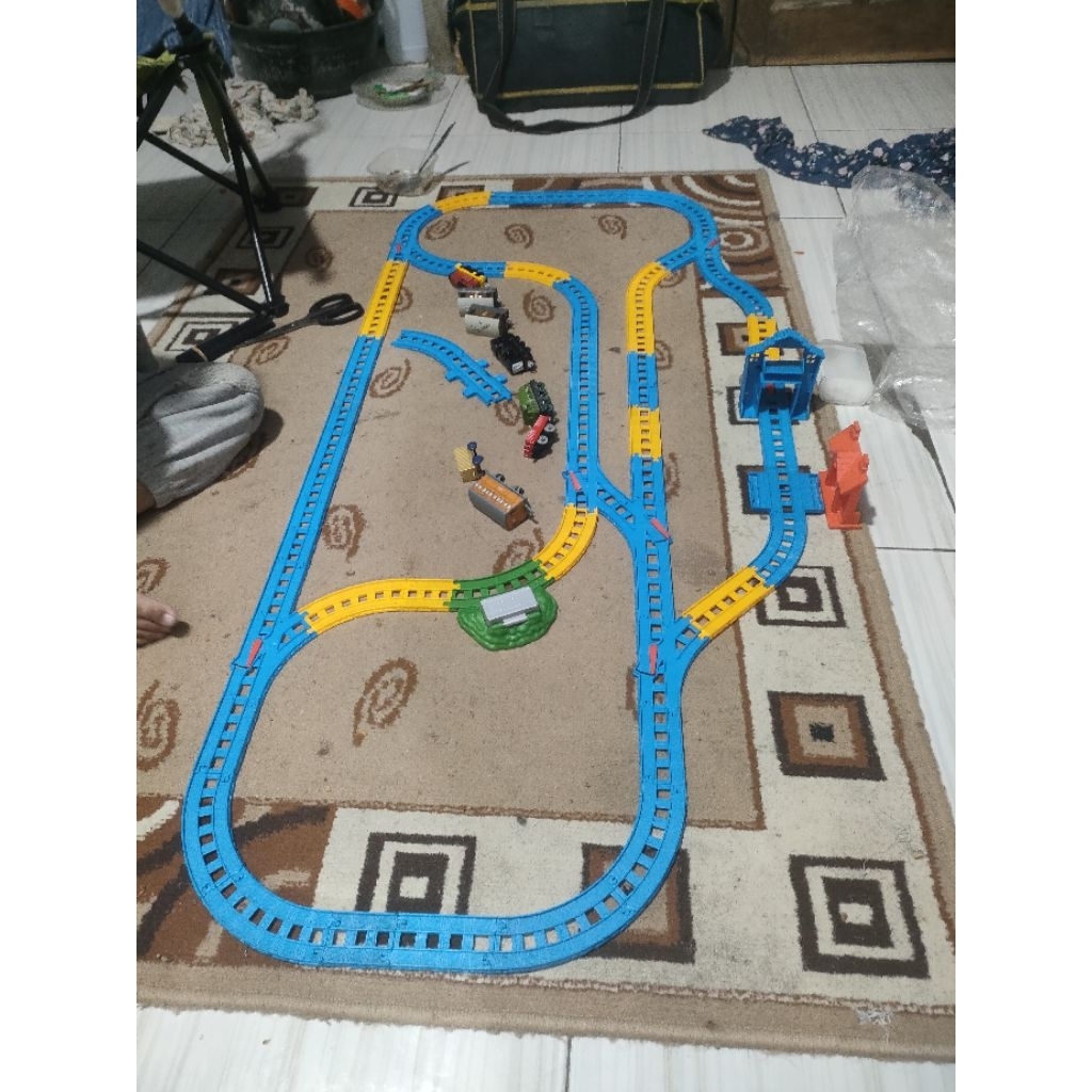 Rell kereta Thomas mattel