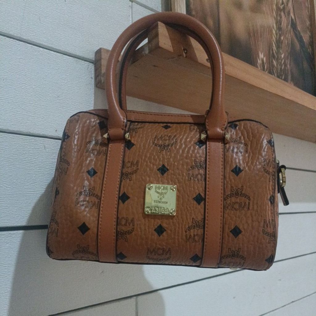 preloved Mcm Hand bag/sling bag/tas sling/tas jinjing