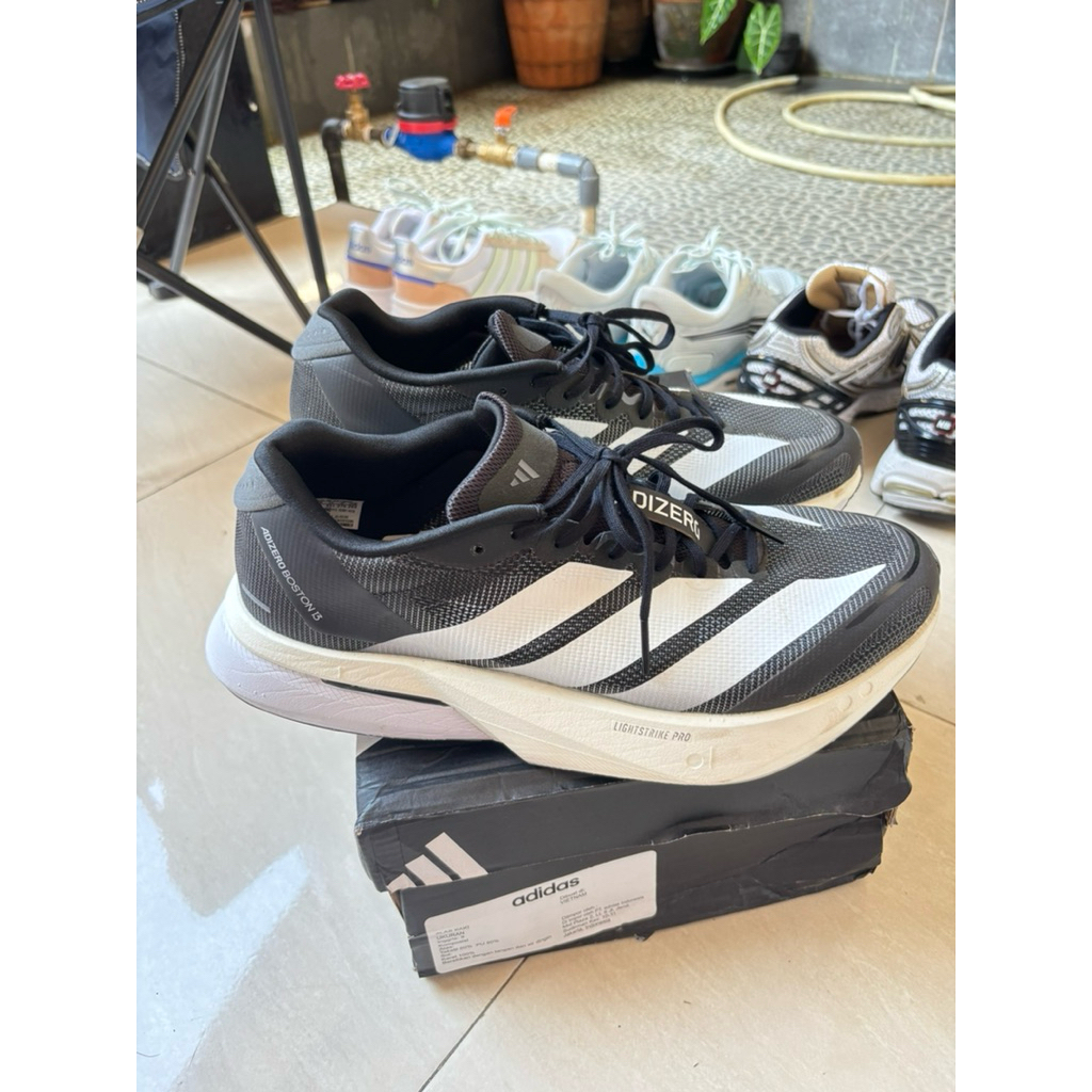 Adizero Boston 13 size 43 1/3 bekas rasa baru