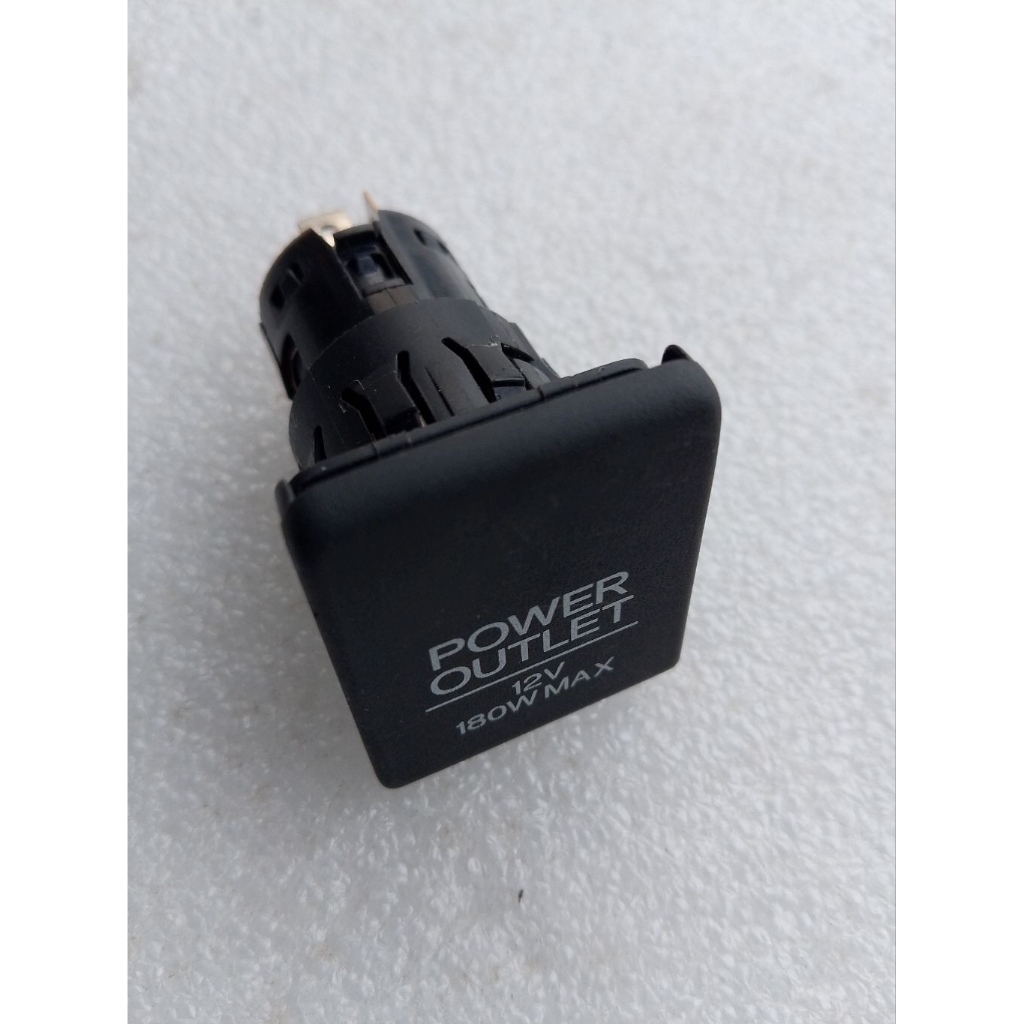 Power outlet socket lighter colokan charger Mobil Honda Brio. Mobilio. Jazz city BR-V HRV produk kua